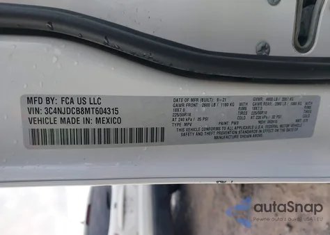 2021 Jeep Compass Limited 4X4 from USA, damaged, VIN 3C4NJDCB8MT604315